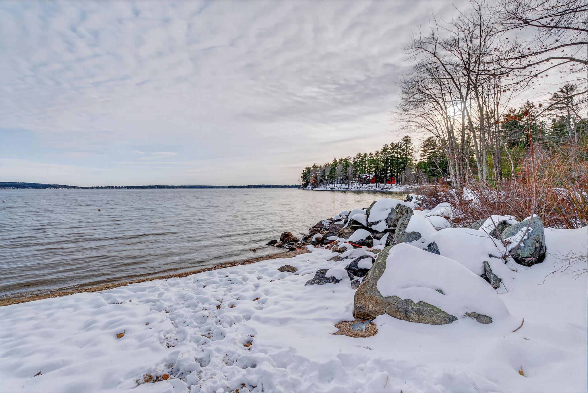 89 Shaw Road Raymond, ME 04071 - Photo 3 of 28 10_DSC06475