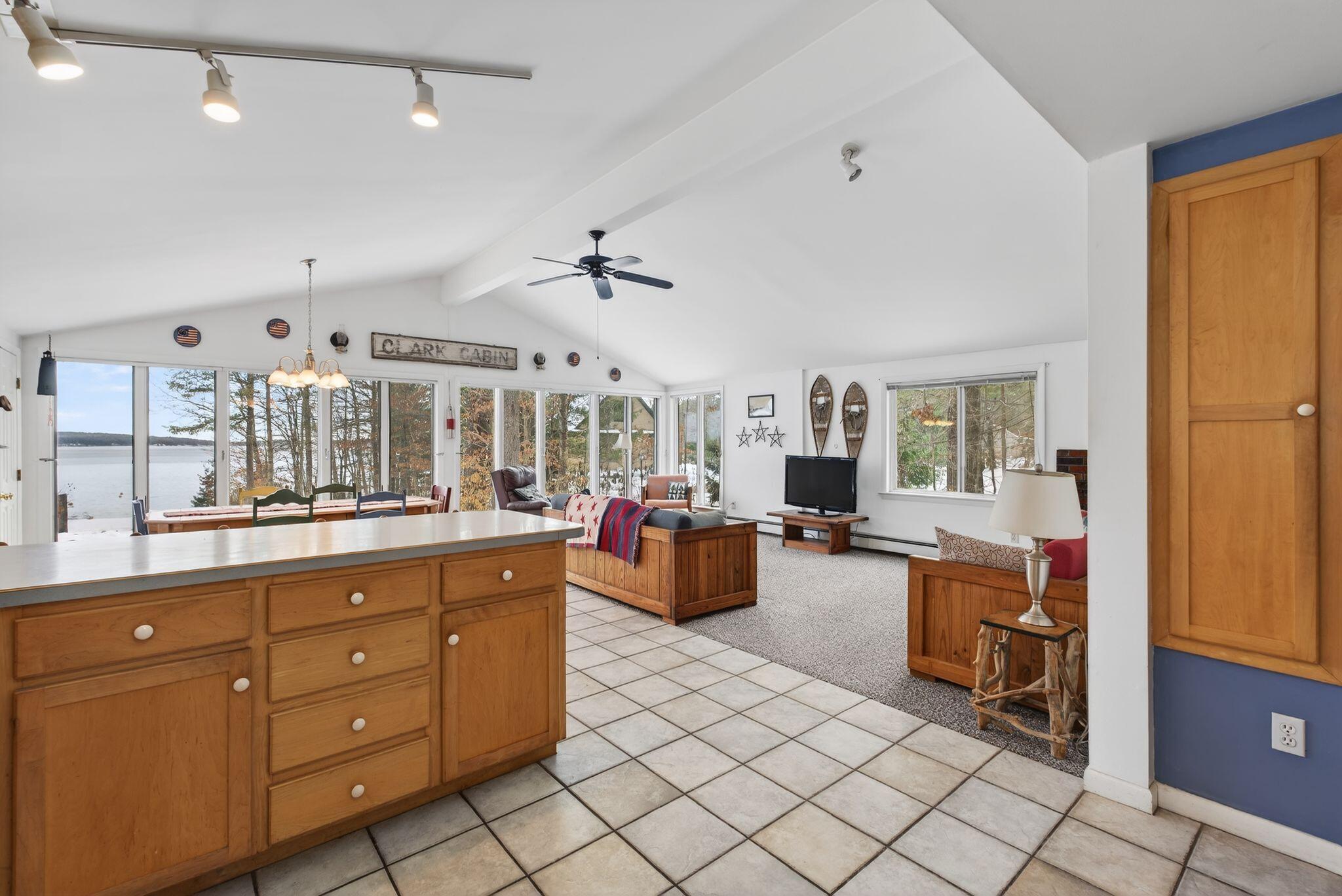 89 Shaw Road Raymond, ME 04071 - Photo 5 of 28 37_DSC06354