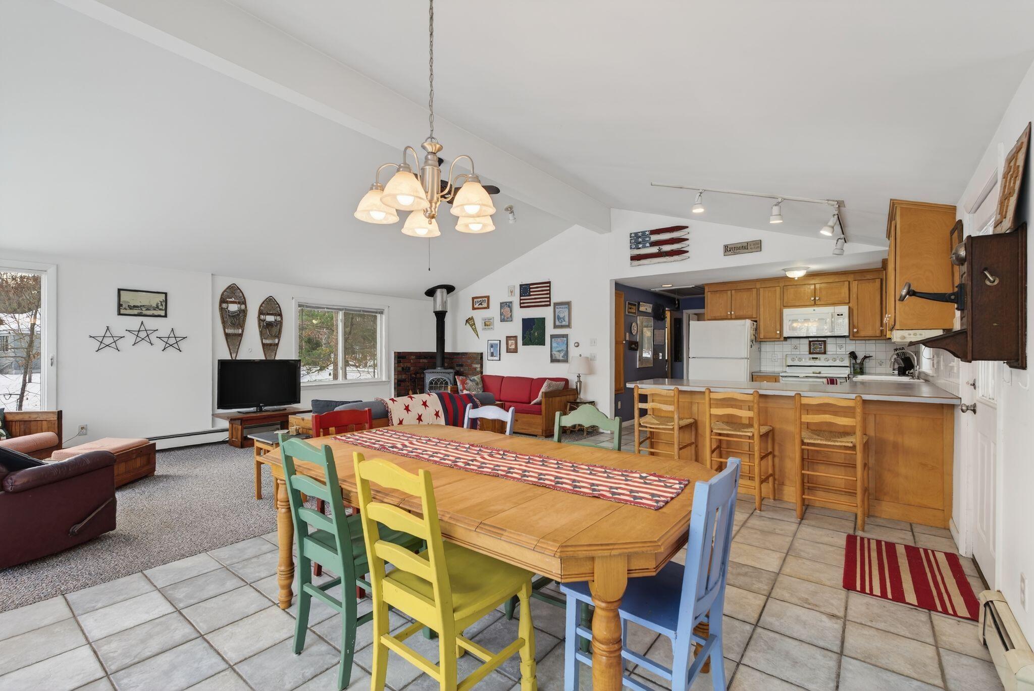 89 Shaw Road Raymond, ME 04071 - Photo 7 of 28 41_DSC06374