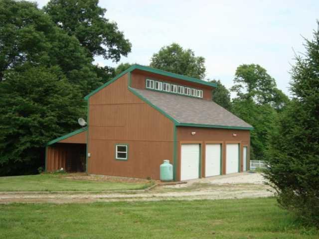 929 South Waggoner Road Paragon, IN 46166 - Photo 4 of 12