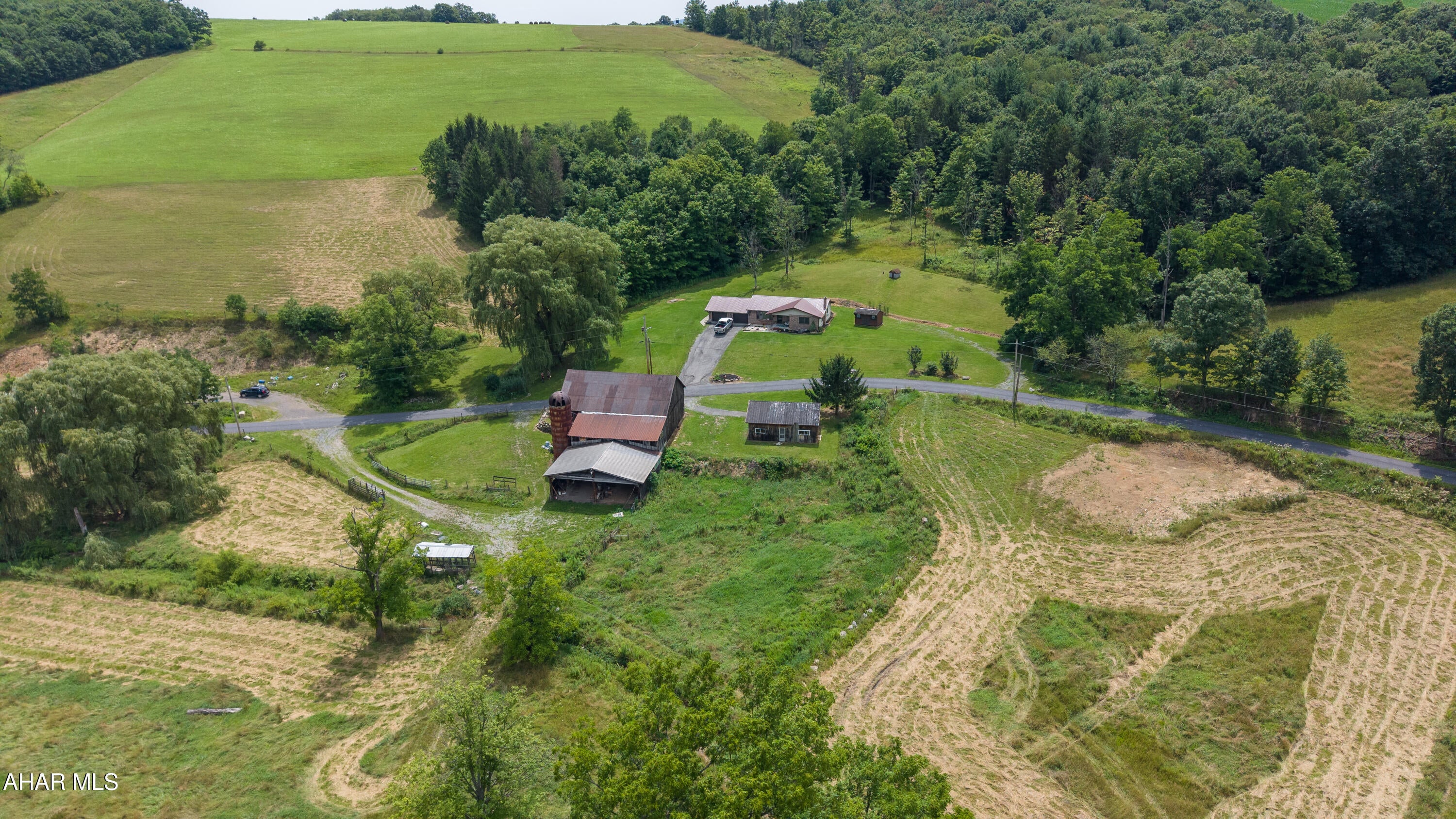 636 Kanouff Road New Paris, PA 15554 - Photo 75 of 83 Gallery Image 75