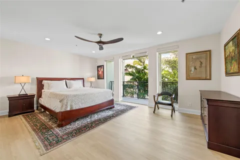 $1,295,000 | 2517 Northeast 18th Street, Fort Lauderdale, FL 33305
