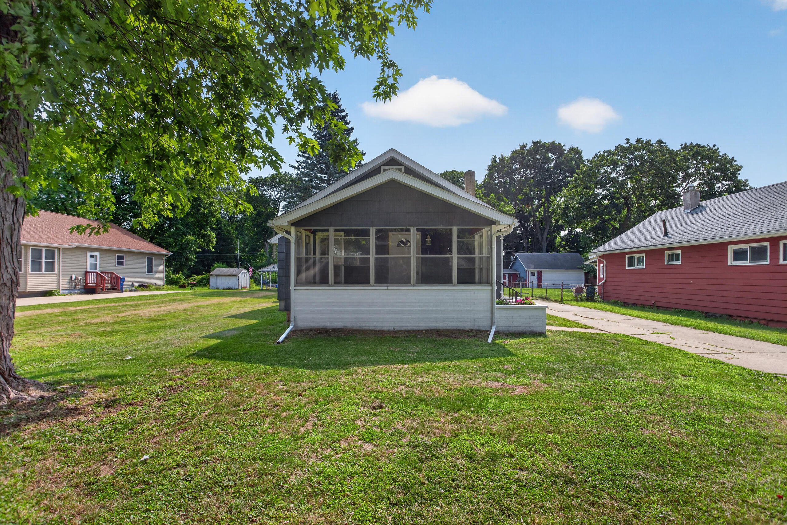 703 Winifred Street Jackson, MI 49202 - Photo 33 of 36 IMG_0808