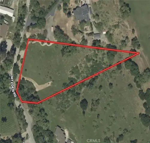 view of a tennis court