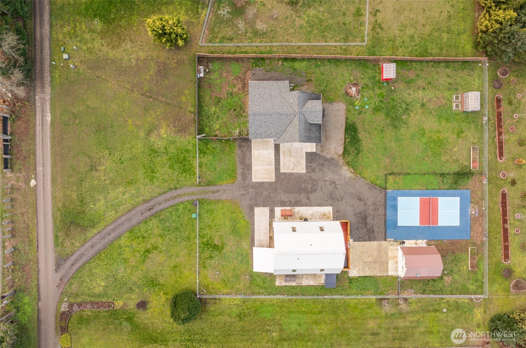 132 Milky Way Sequim, WA 98382 - Photo 37 of 40