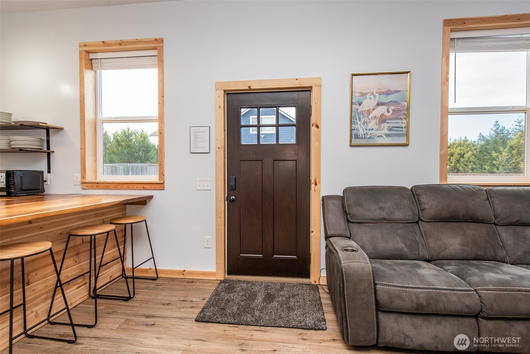 132 Milky Way Sequim, WA 98382 - Photo 4 of 40