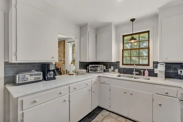 $549,000 | 304 3rd Street, Osyka, MS 39657