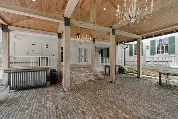 $549,000 | 304 3rd Street, Osyka, MS 39657