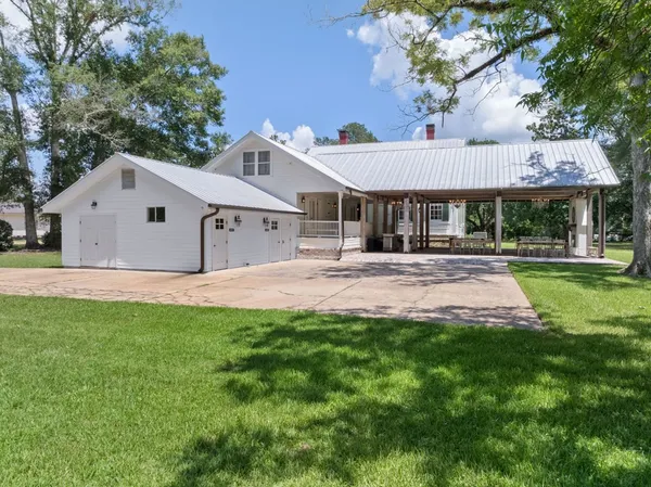 $549,000 | 304 3rd Street, Osyka, MS 39657