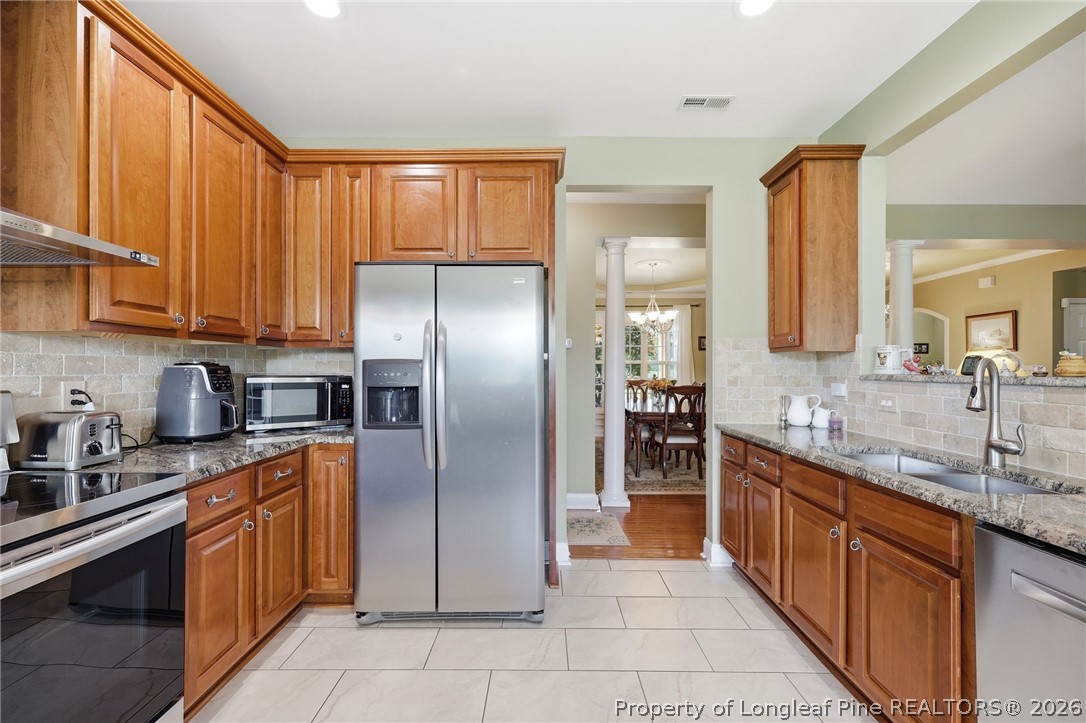 2561 Rodeo Drive Linden, NC 28356 - Photo 14 of 48