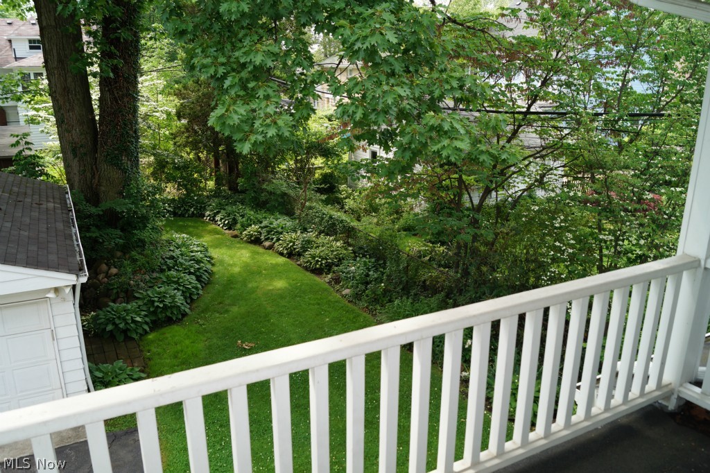 2198 Kerrwood Road Cleveland, OH 44118 - Photo 20 of 22 Gallery Image 20