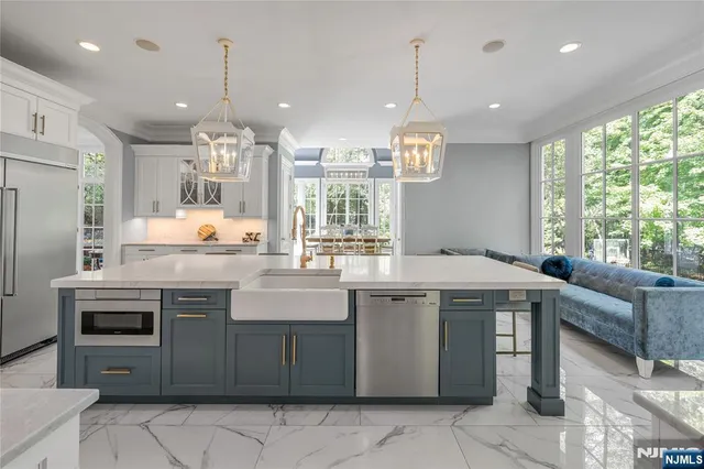 $3,700,000 | 505 Timberline Drive, Franklin Lakes, NJ 07417