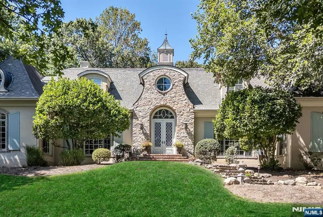 $3,700,000 | 505 Timberline Drive, Franklin Lakes, NJ 07417