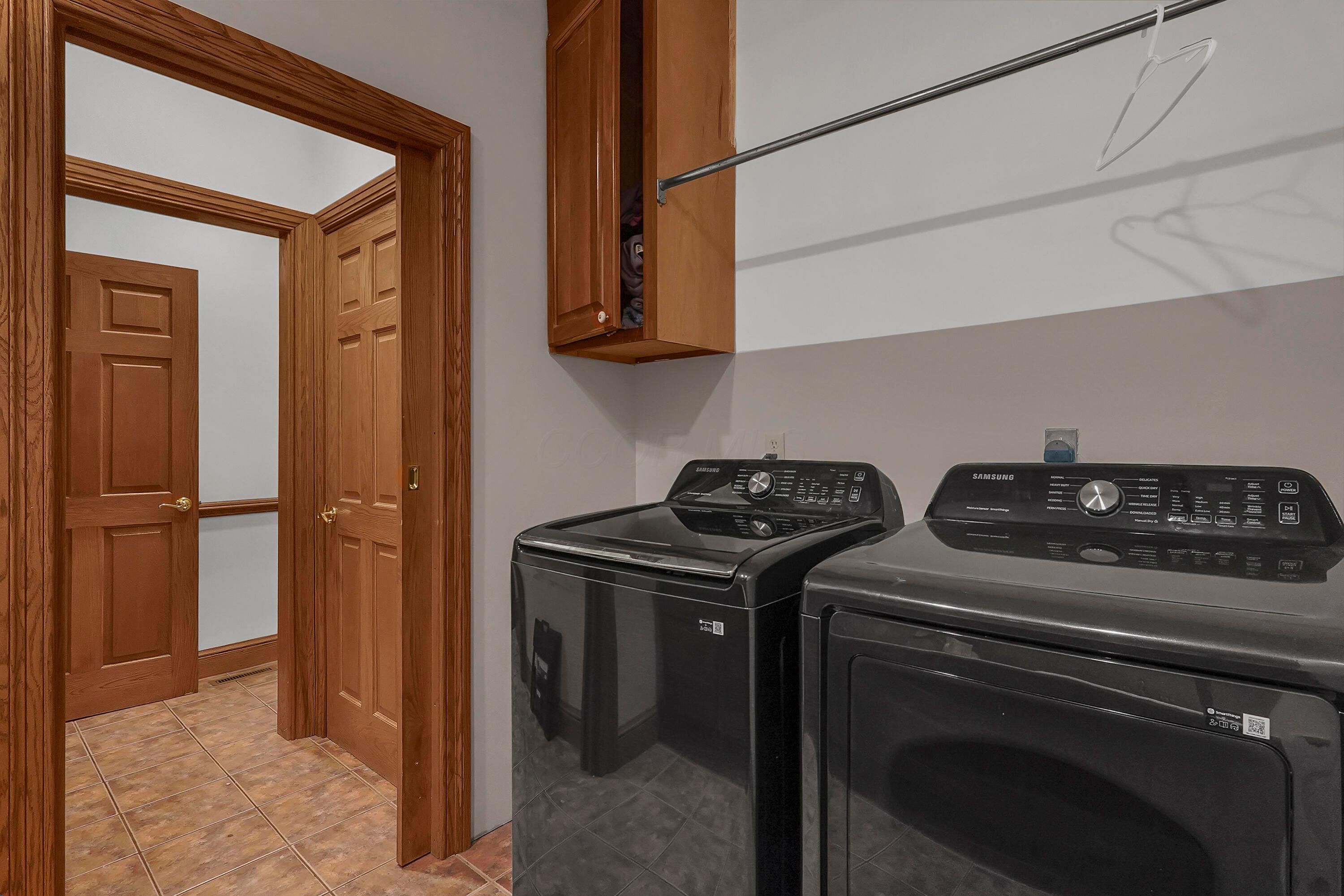 6222 Jacksontown Road Heath, OH 43056 - Photo 17 of 46 DSC00332