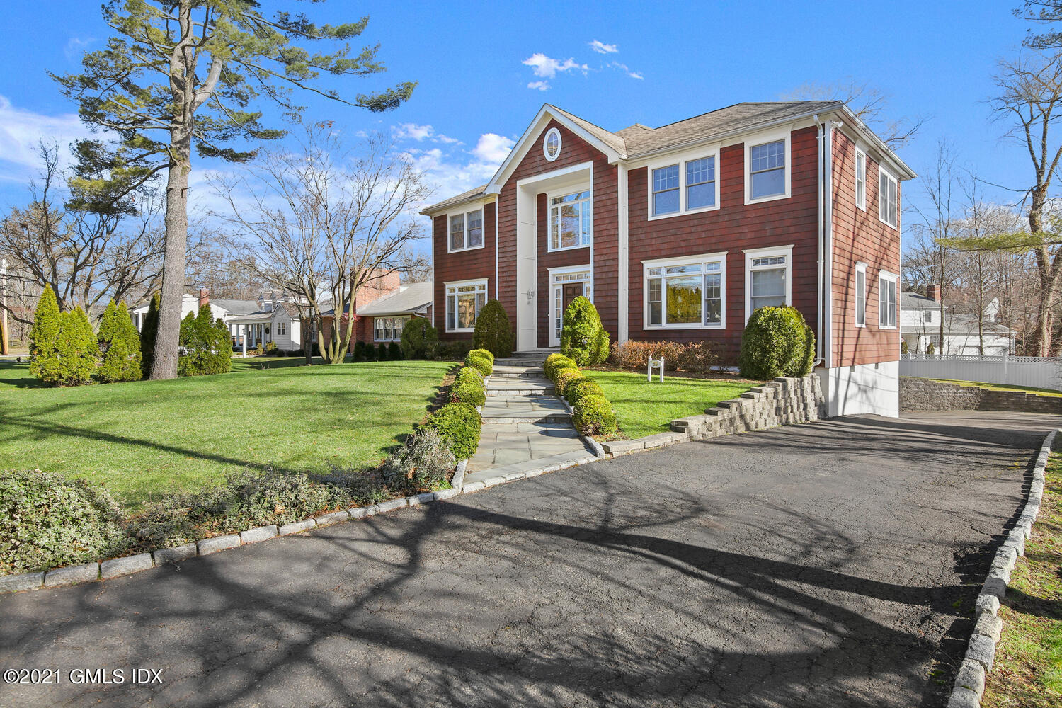39 Lockwood Lane Riverside, CT 06878 - Photo 76 of 85 39 Lockwood Ln Riverside CT-large-078-06