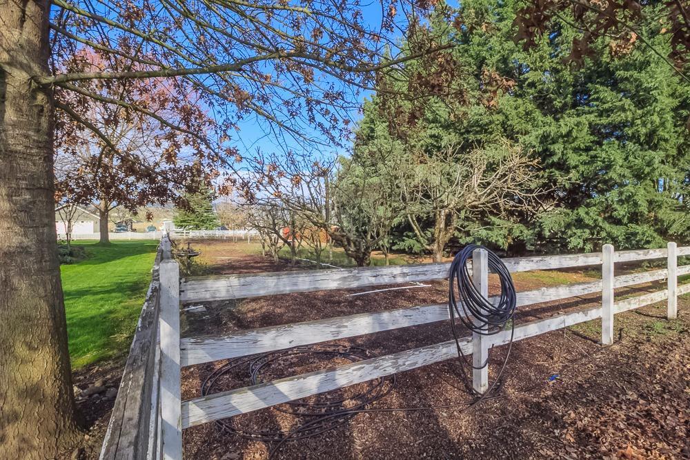 1619 Minear Road Medford, OR 97501 - Photo 22 of 23 Additional Photo