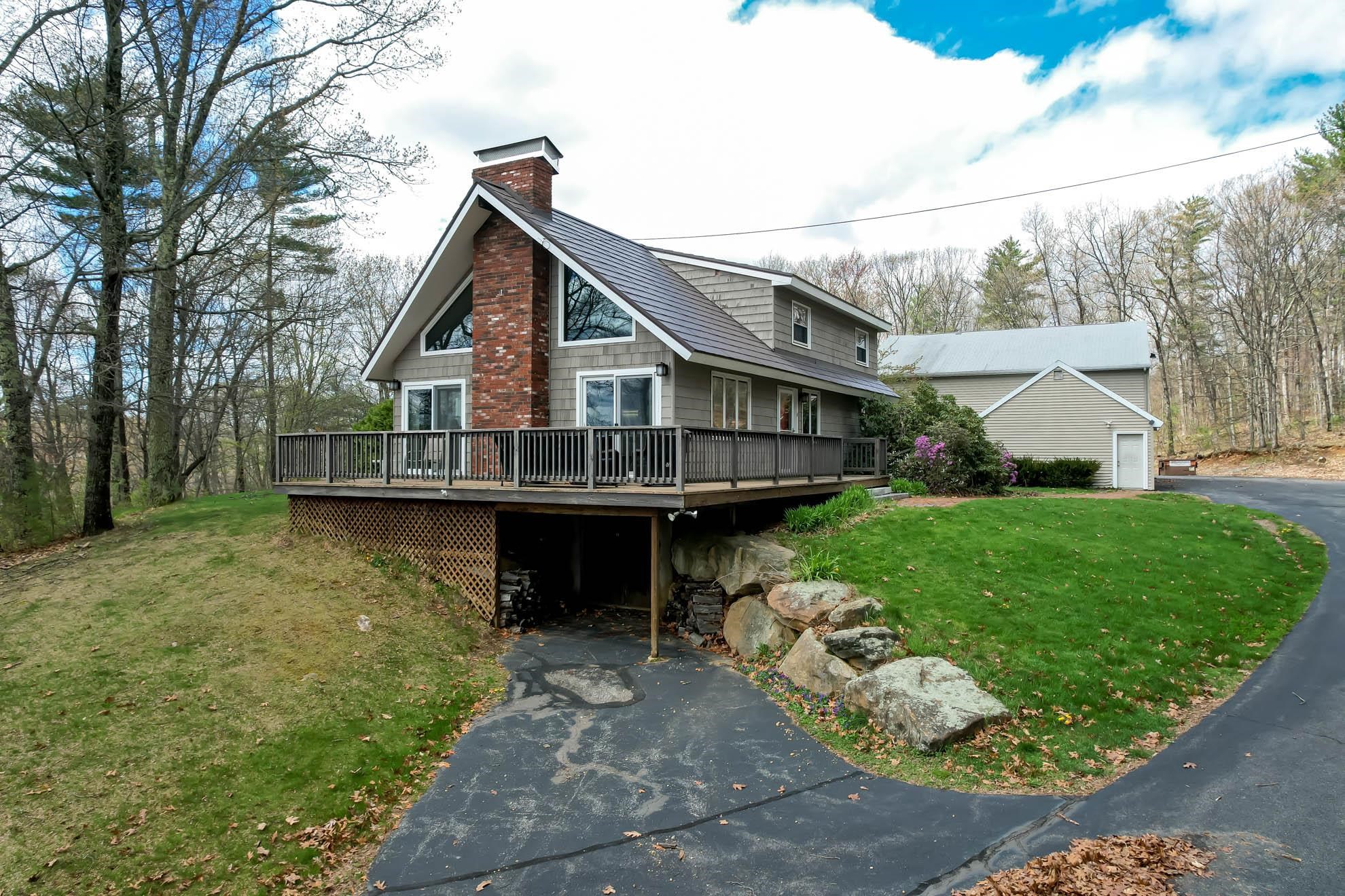 351 Chester Road Auburn, NH 03032 - Photo 1 of 34