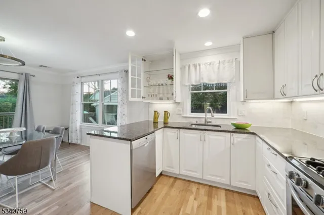 $7,000 | 23 Undercliff Road, Millburn, NJ 07041