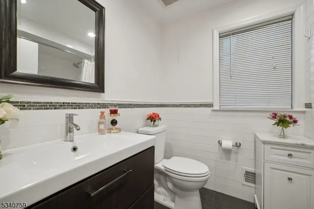 $7,000 | 23 Undercliff Road, Millburn, NJ 07041