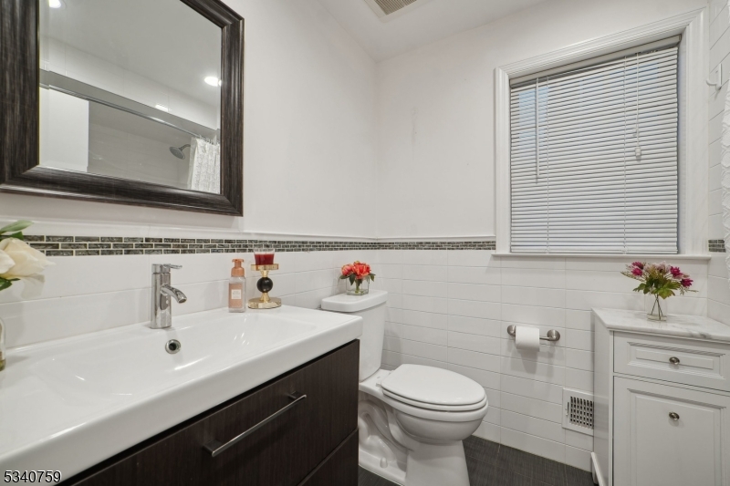 23 Undercliff Road Millburn, NJ 07041 - Photo 15 of 32