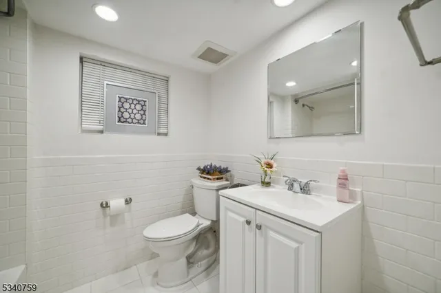 $7,000 | 23 Undercliff Road, Millburn, NJ 07041