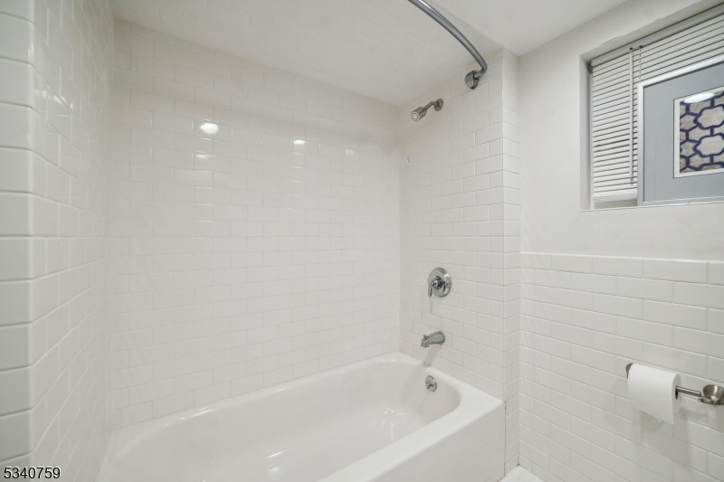 23 Undercliff Road Millburn, NJ 07041 - Photo 26 of 32