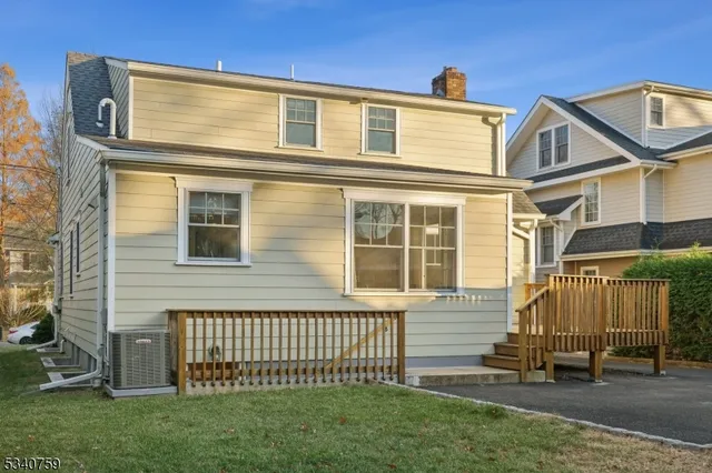 $7,000 | 23 Undercliff Road, Millburn, NJ 07041