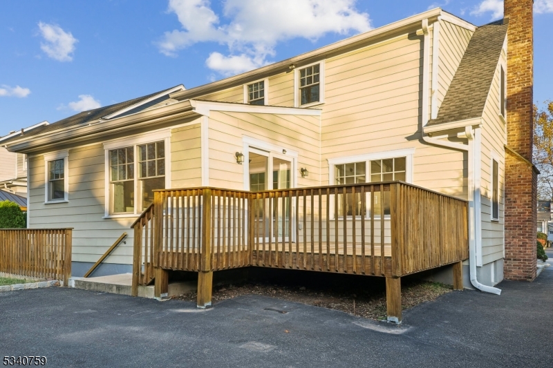 23 Undercliff Road Millburn, NJ 07041 - Photo 31 of 32