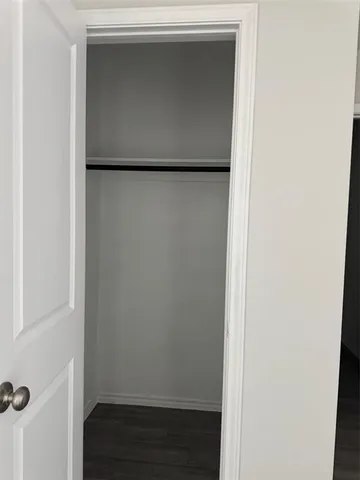 $2,300 | 216 Arbor Court, Granbury, TX 76048