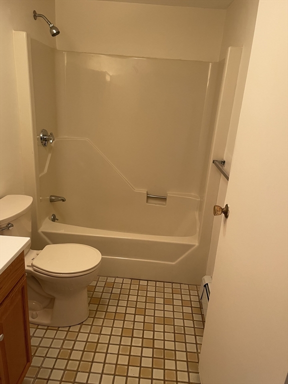 50 Cambridge Road, Unit 302 Woburn, MA 01801 - Photo 6 of 7