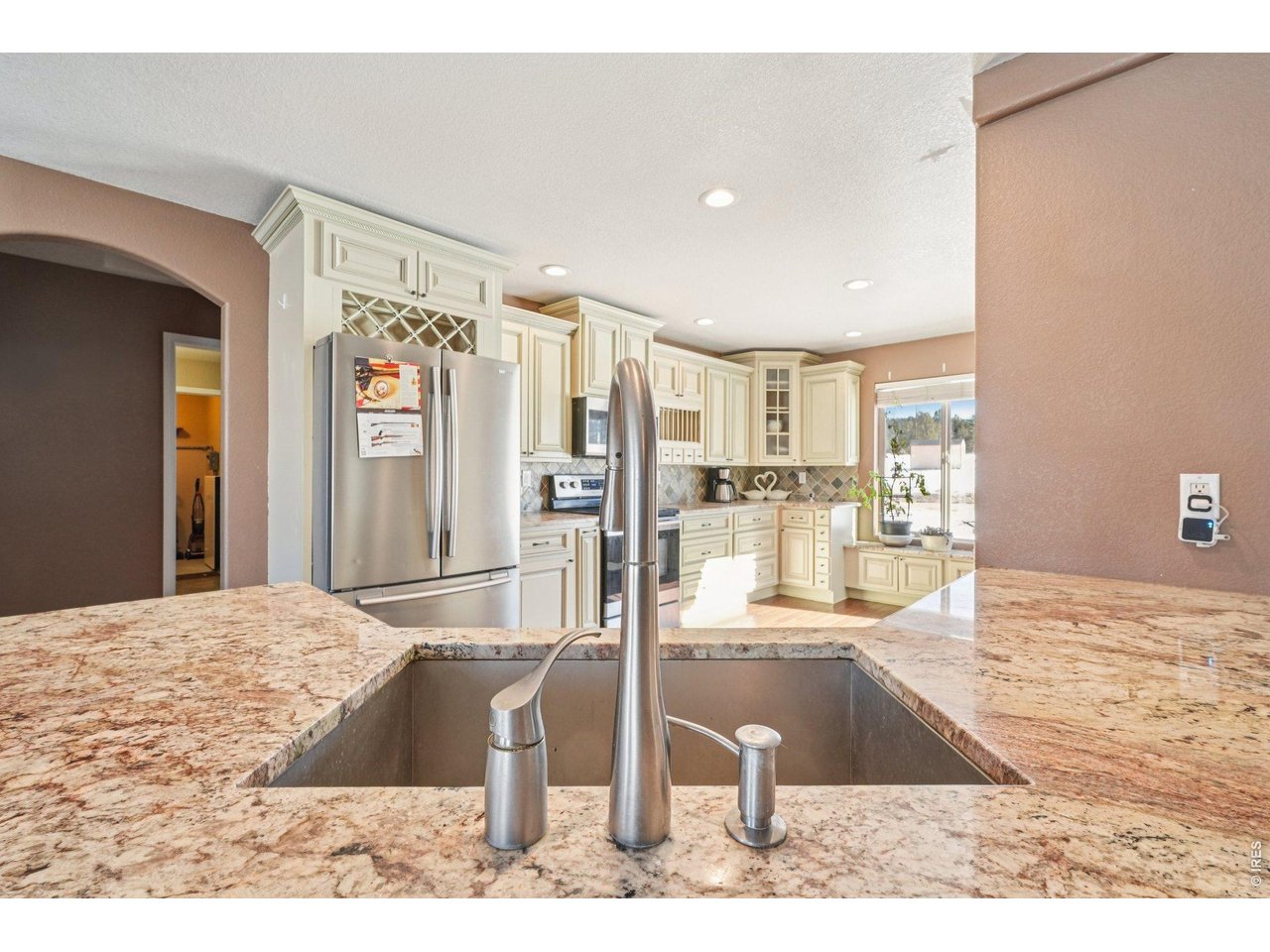 573 Empire Road Florissant, CO 80816 - Photo 18 of 47