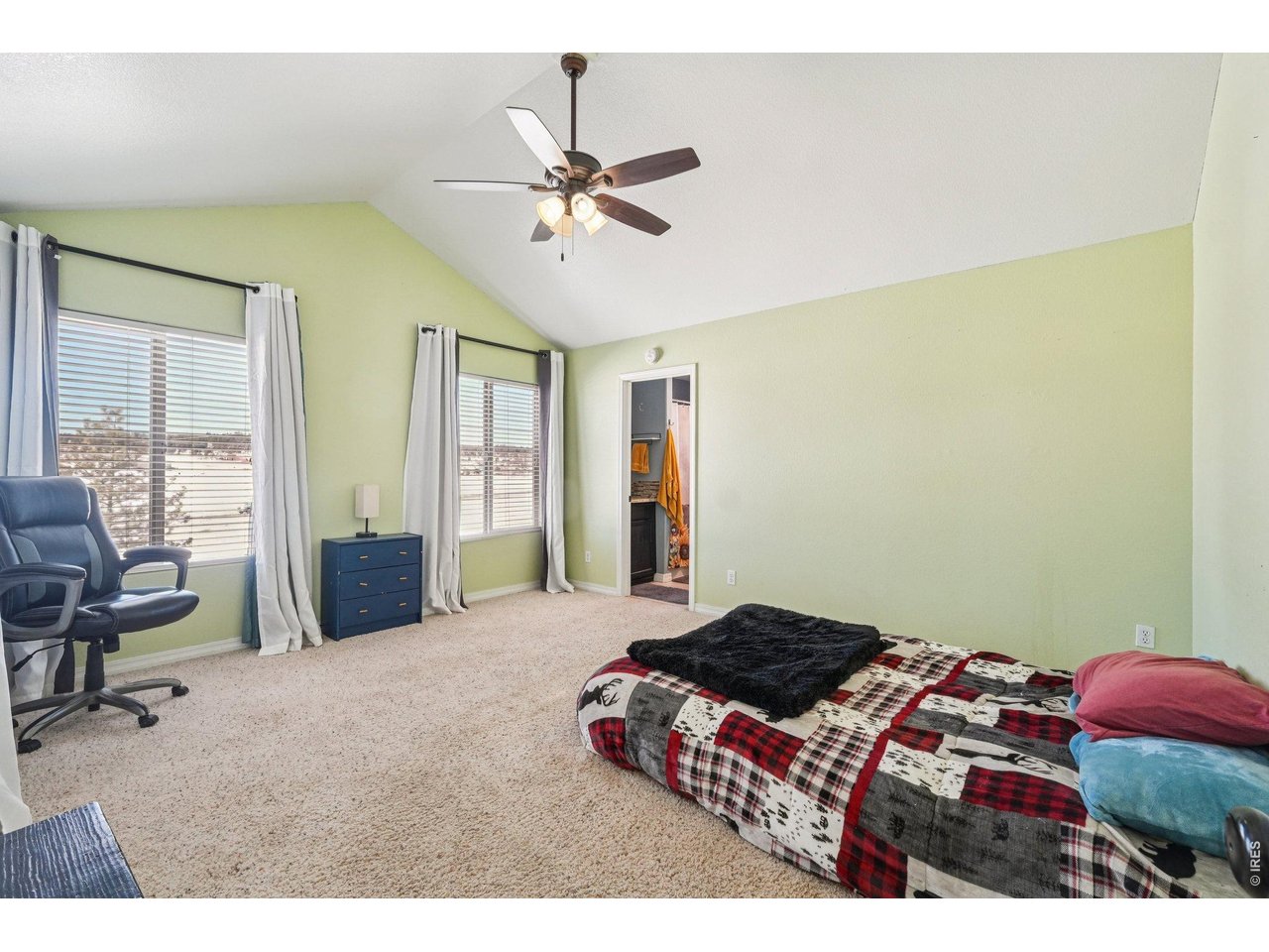 573 Empire Road Florissant, CO 80816 - Photo 19 of 47