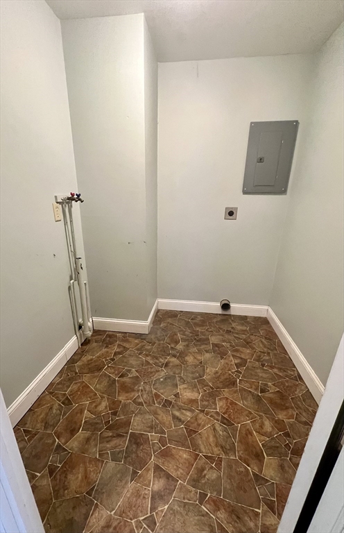 10 Edgemere Road Quincy, MA 02169 - Photo 36 of 38