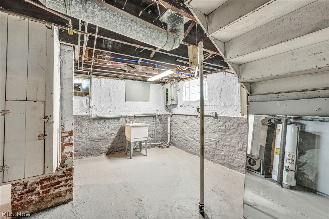 1659 Lee Road Cleveland, OH 44118 - Photo 40 of 46 Additional content