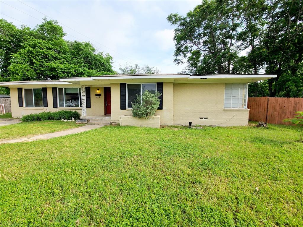 9867 Carnegie Place Dallas, TX 75228 - Photo 1 of 23 Ranch-style home with a front lawn