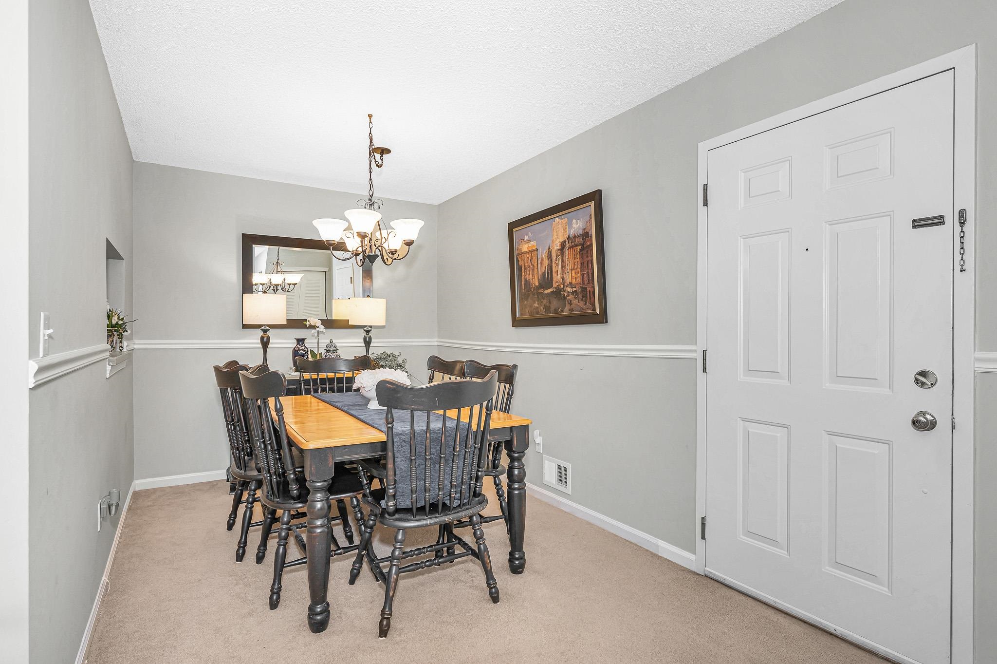 3 Galloway Road, Unit 8 Merrimack, NH 03054 - Photo 5 of 30 Gallery Image 5