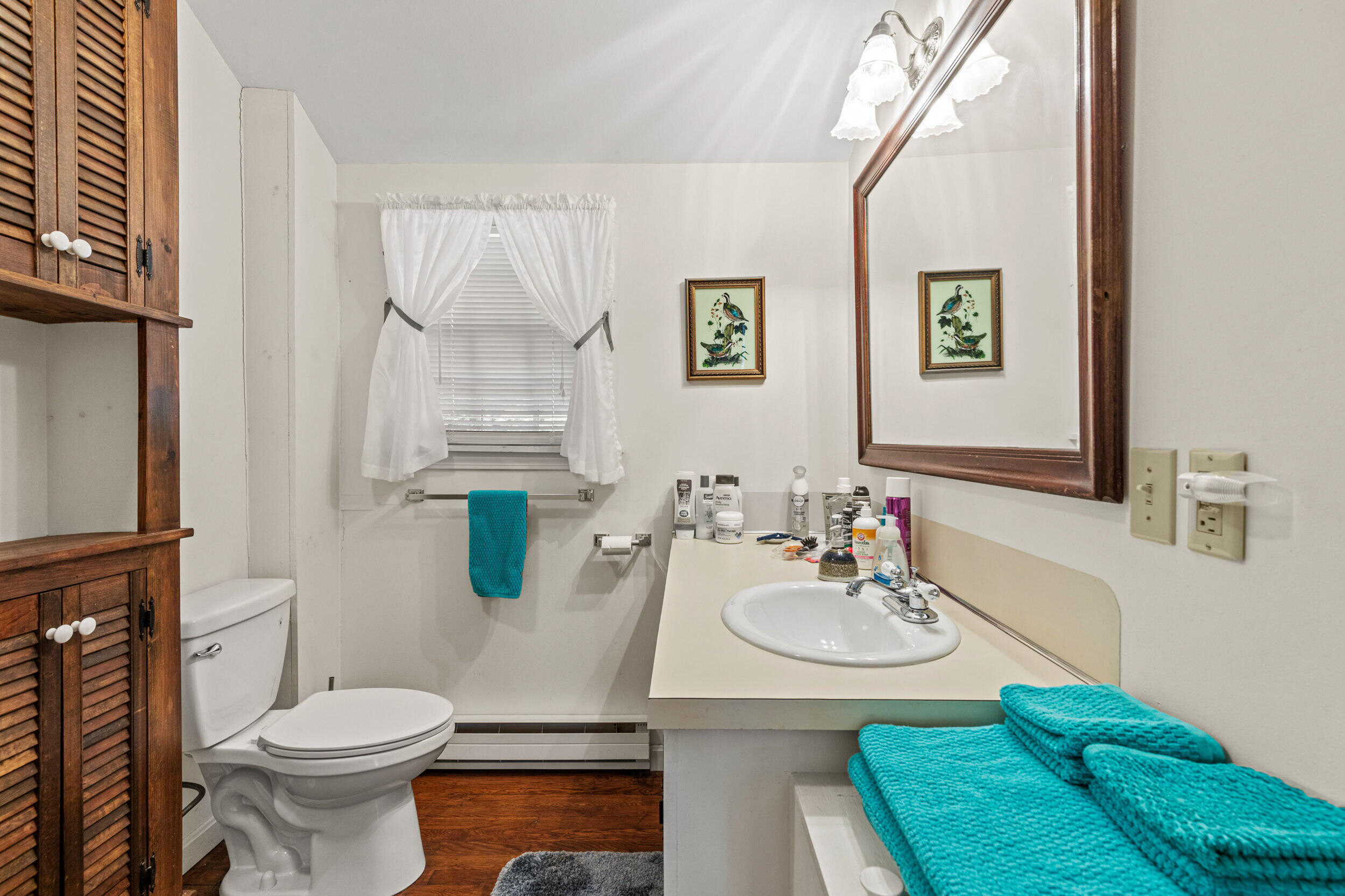 235 Mt Hunger Shore Road Windham, ME 04062 - Photo 13 of 24 Full bathroom