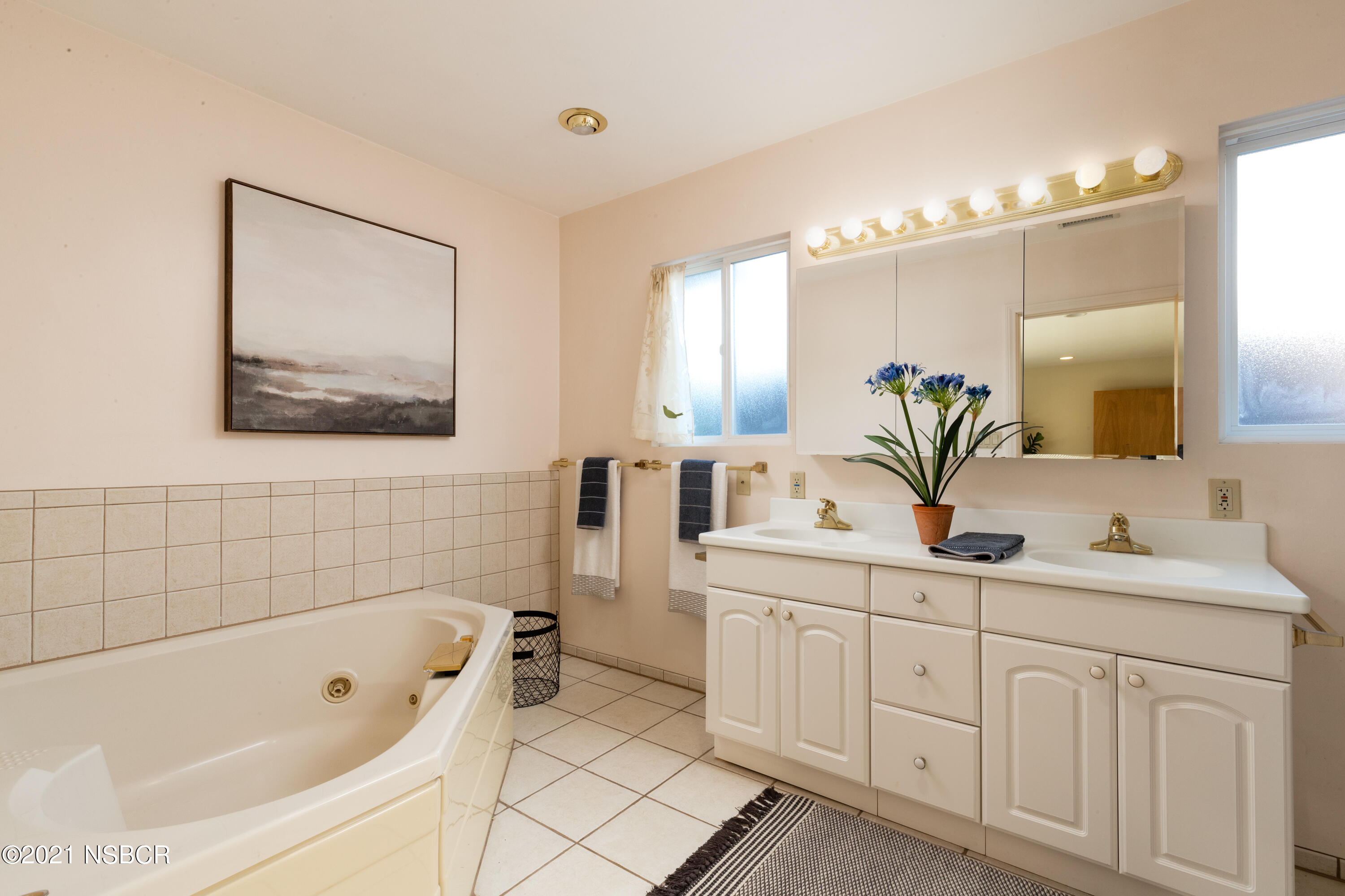 33 Northridge Road Santa Barbara, CA 93105 - Photo 9 of 23 33 Northridge Web-7