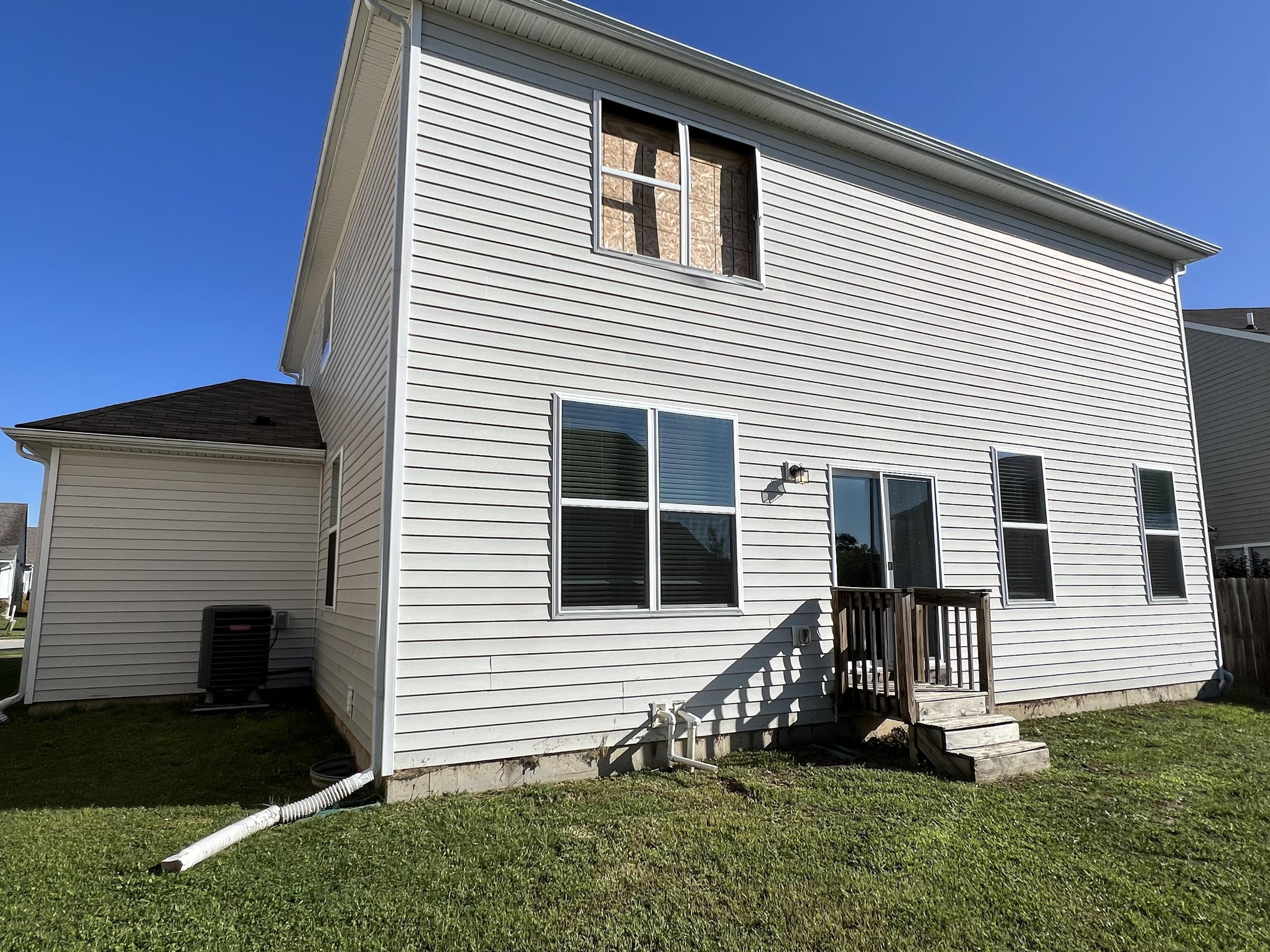 5789 Waterstone Way Whitestown, IN 46075 - Photo 5 of 52