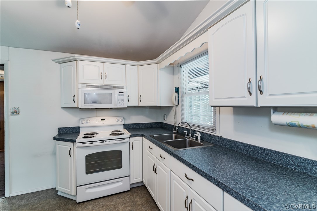 3012 Bensley Road North Chesterfield, VA 23237 - Photo 12 of 30 Gallery Image 12