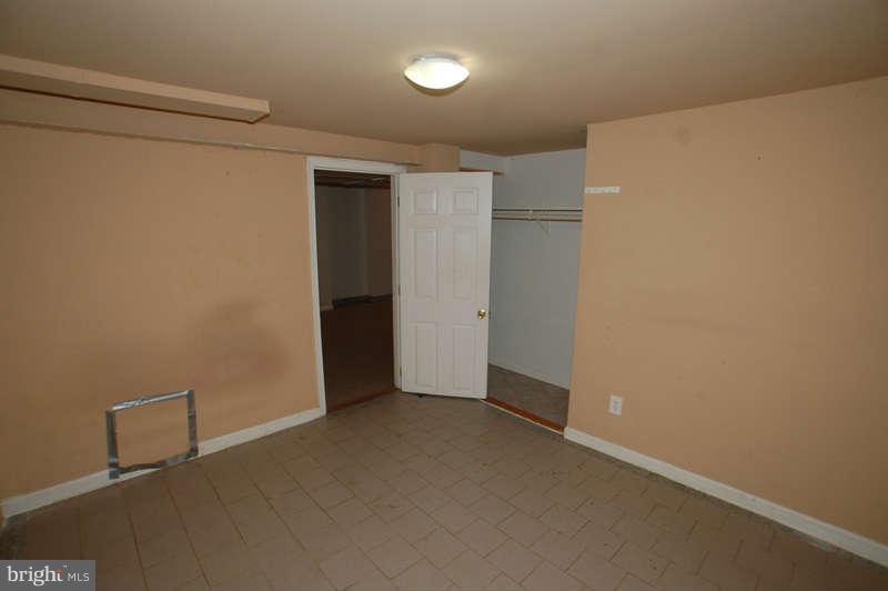 2006 Amherst Road Hyattsville, MD 20783 - Photo 16 of 30 Bedroom