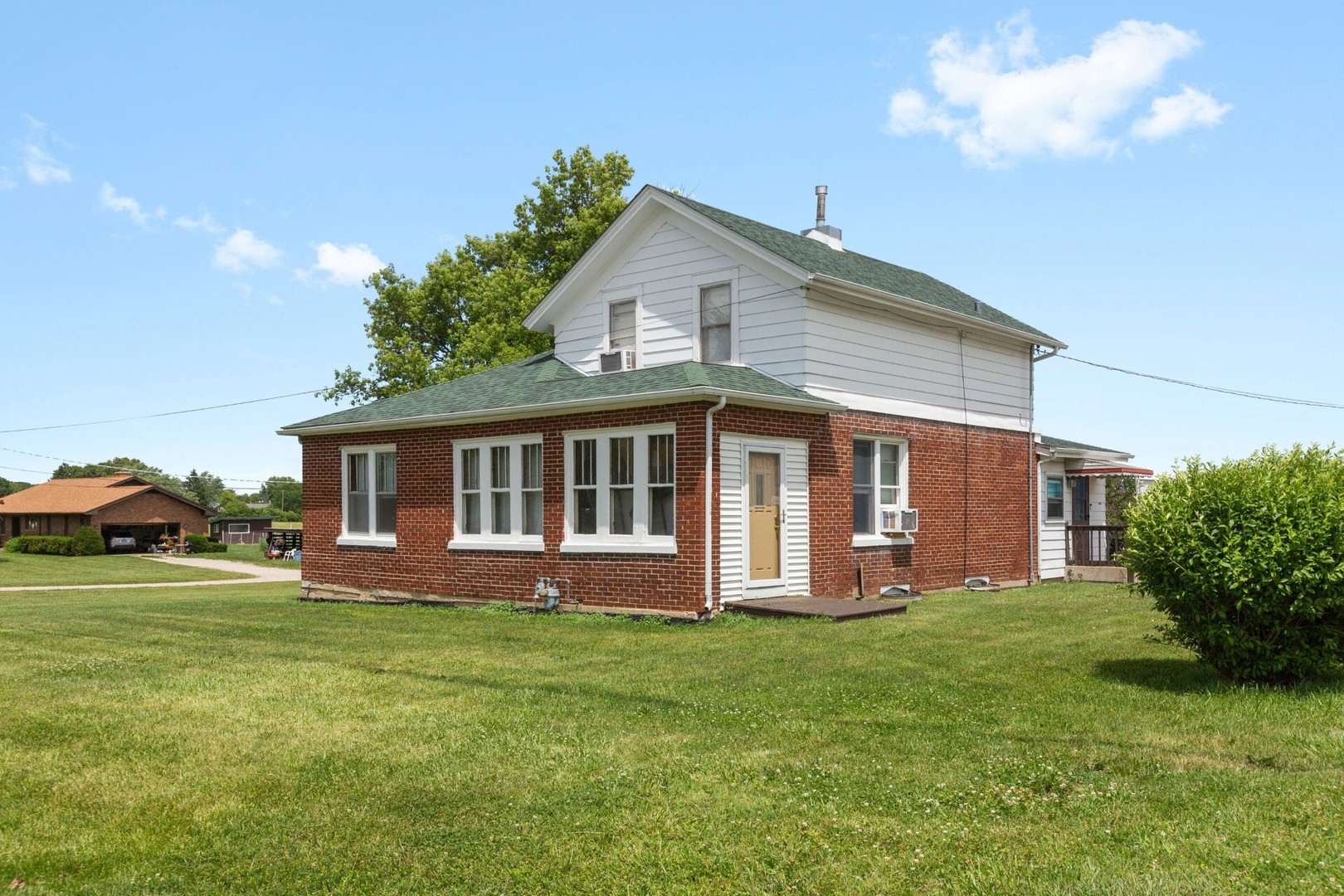 39525 North Delany Road Wadsworth, IL 60083 - Photo 22 of 38