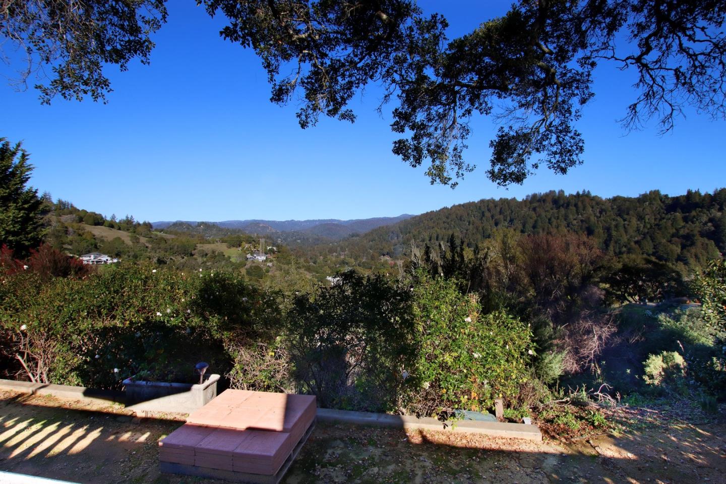 344 Los Robles Road Soquel, CA 95073 - Photo 24 of 76 a view of a yard with wooden fence