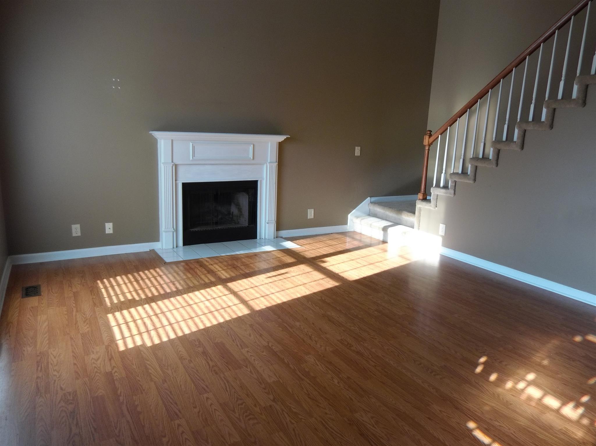 1681 Windriver Road Clarksville, TN 37042 - Photo 2 of 19 Gallery Image 2