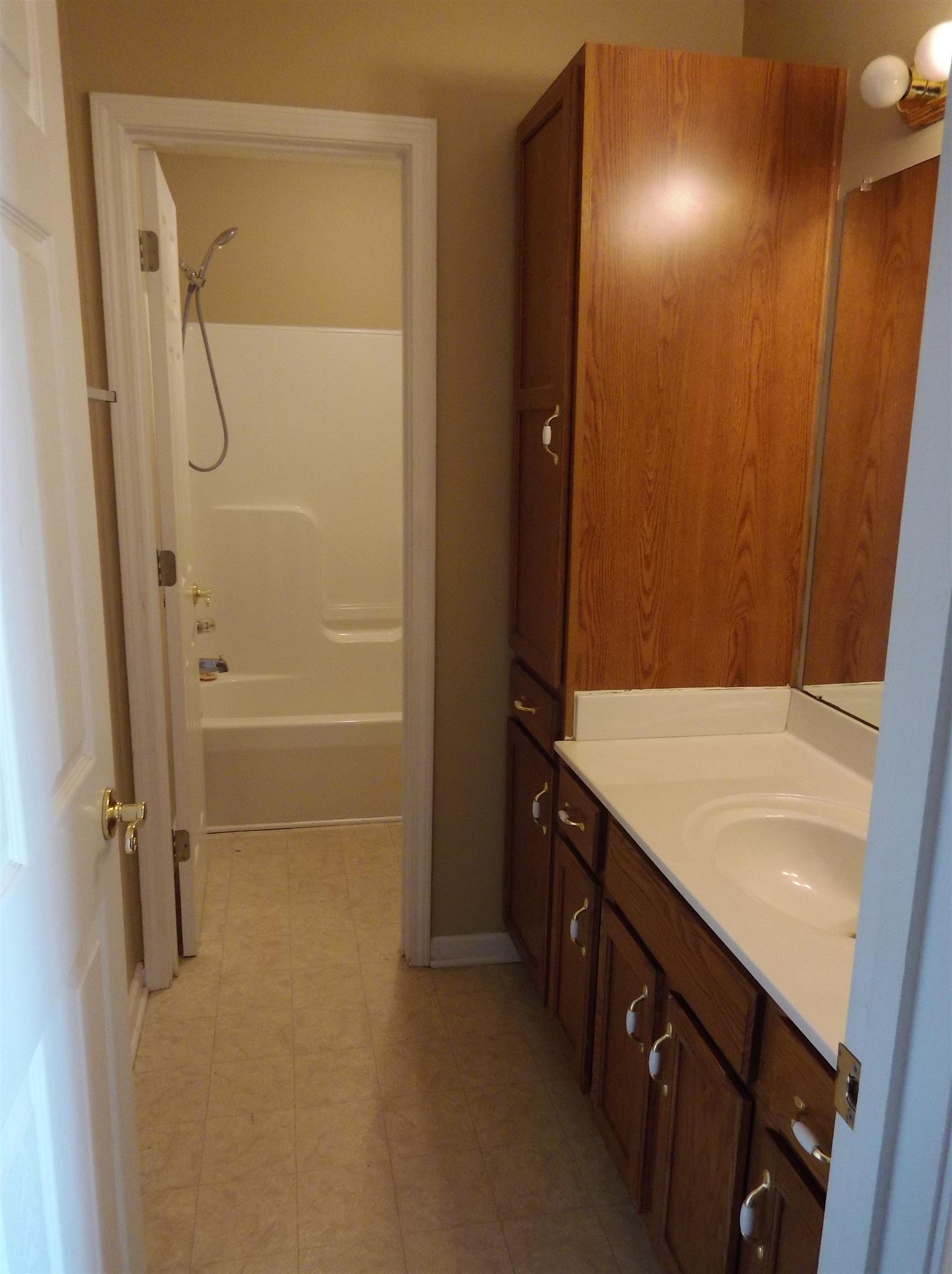 1681 Windriver Road Clarksville, TN 37042 - Photo 16 of 19 Gallery Image 16