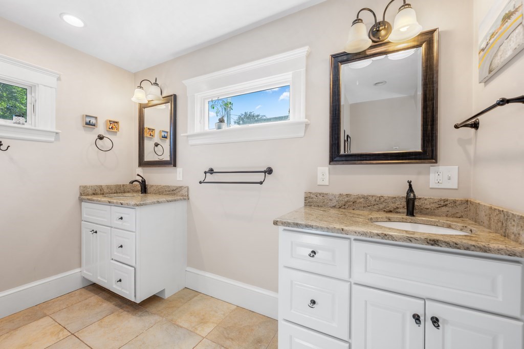 16 Nason Road Swampscott, MA 01907 - Photo 19 of 41