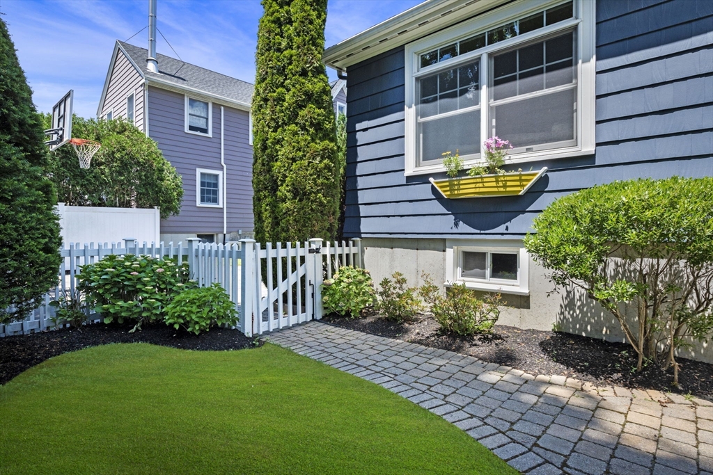 16 Nason Road Swampscott, MA 01907 - Photo 28 of 41