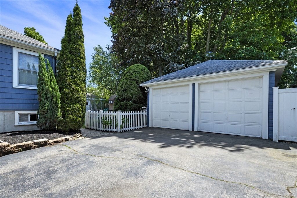 16 Nason Road Swampscott, MA 01907 - Photo 29 of 41