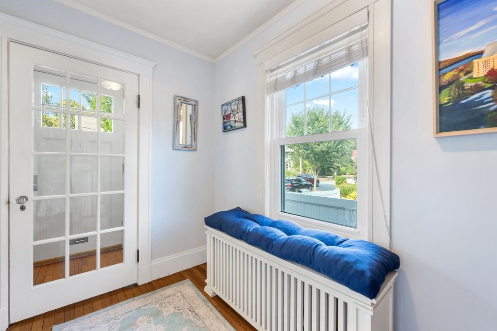 16 Nason Road Swampscott, MA 01907 - Photo 4 of 41