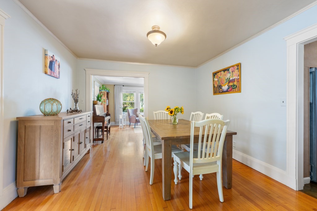 16 Nason Road Swampscott, MA 01907 - Photo 7 of 41